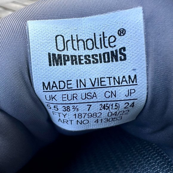 SALOMON SENSE RIDE 4 - SIZE 7 W's - COLOR Wine Tasting / Quiet Shade / Ebony - Picture 5 of 9